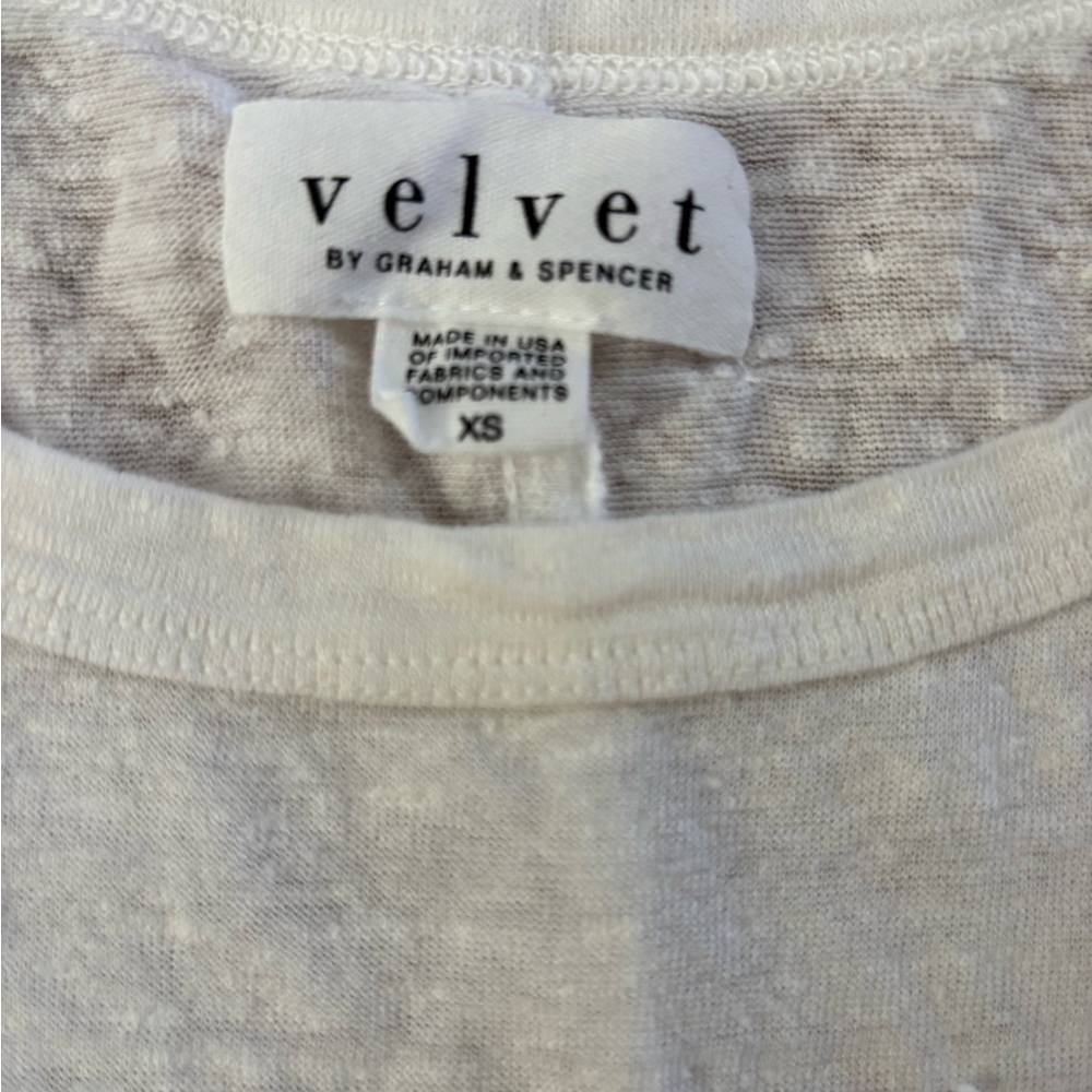 LINEN SLEEVELESS LIGHT & AIRY TANK TOP * Brand is VELVET by Graham & Spencer * - Picture 5 of 8